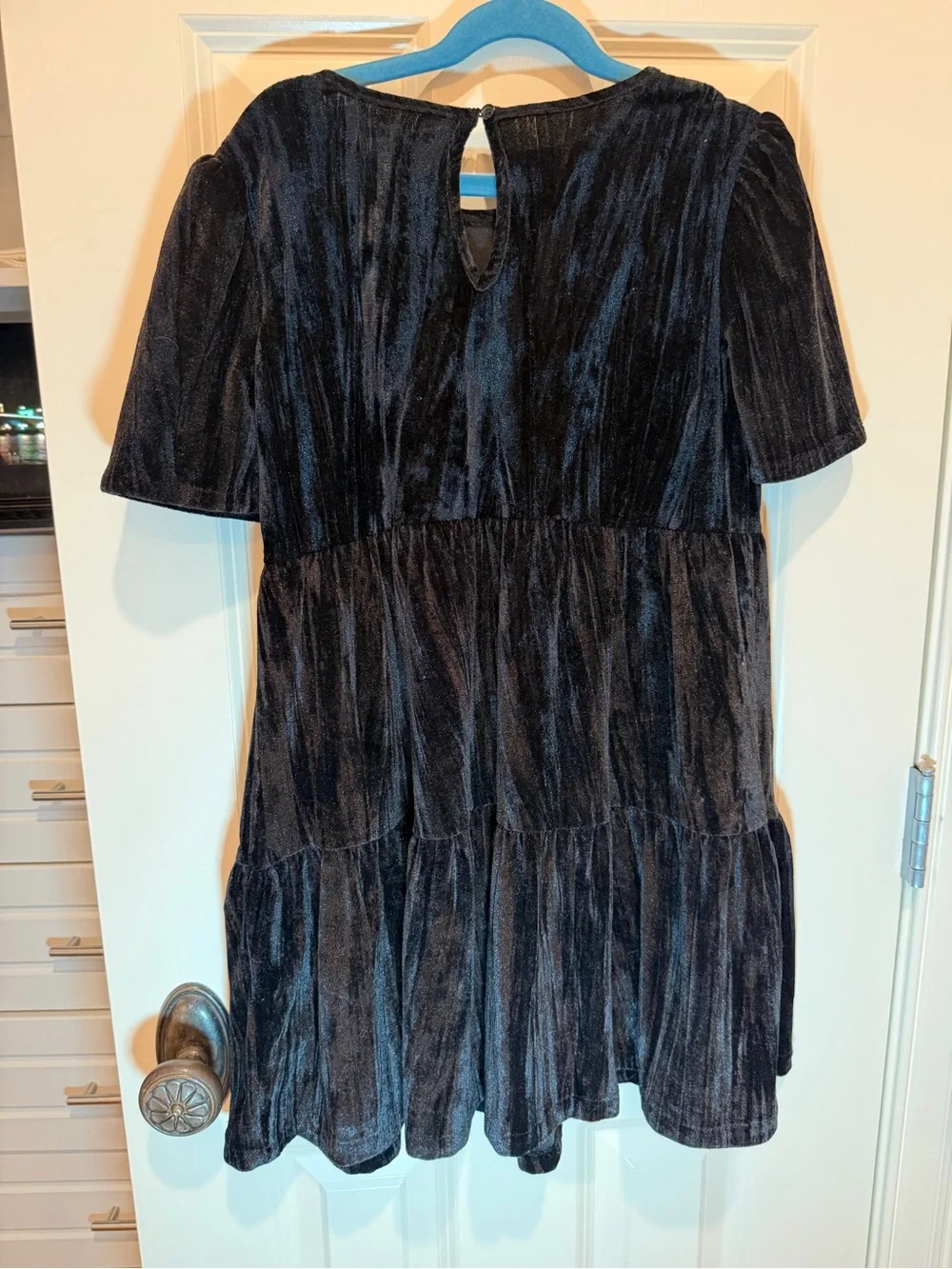 GAP Black Velvet Tiered Short Sleeve Dress